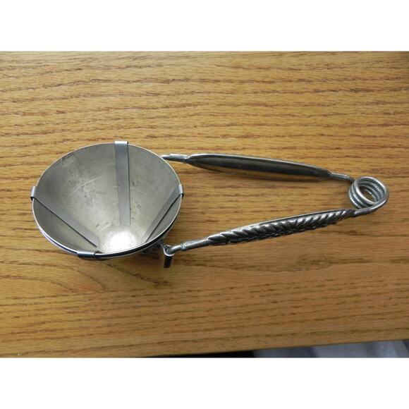 Rare Antique Vintage #8 Kingery Cone Ice Cream Scoop Decorative Squeeze Handle - Picture 6 of 13